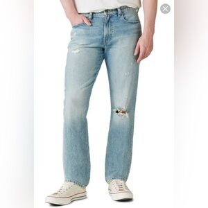 NWT Lucky‎ Brand Men’s 31x32 Light Wash 223 Straight Jeans